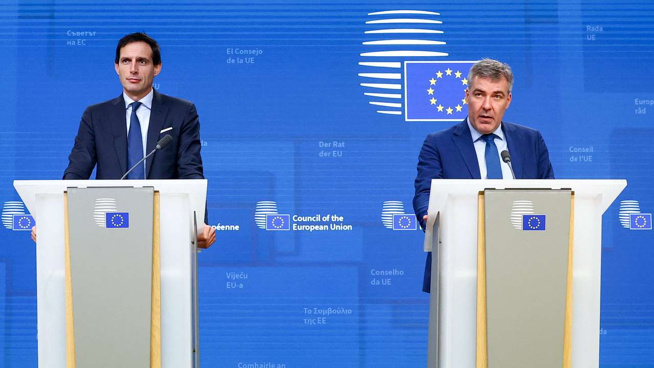 Lars Aagaard, Danish Minister for Climate, Energy and Utilities and European Climate Commissioner Wopke Hoekstra hold a press conference at the end of a EU climate ministers meeting in Brussels