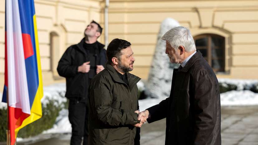 Ukrainian President Volodymyr Zelenskiy meets his Czech counterpart Petr Pavel in Kyiv