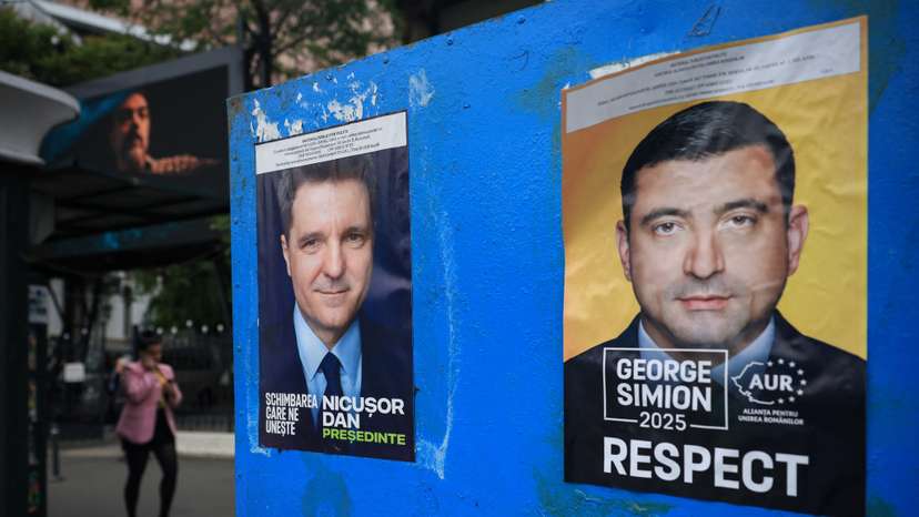 Romania holds second round of presidential election