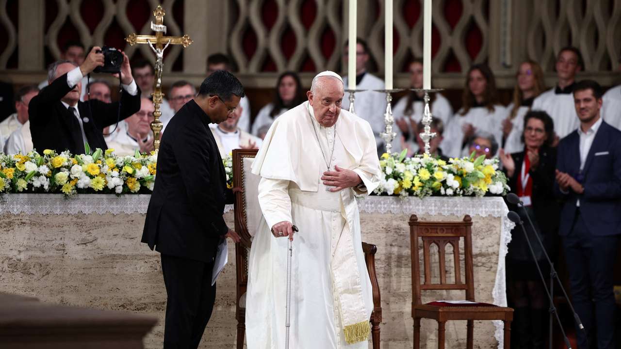 Pope Francis visits Luxembourg
