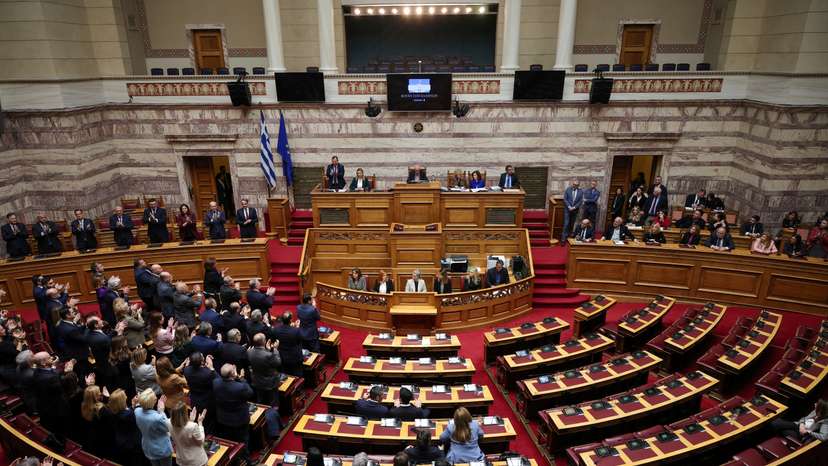 Greek parliament votes for Greek president