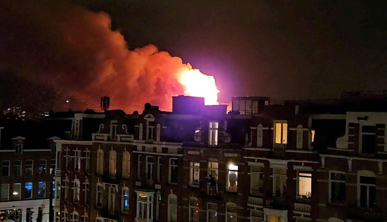 Fire at Vondelkerk church in Amsterdam
