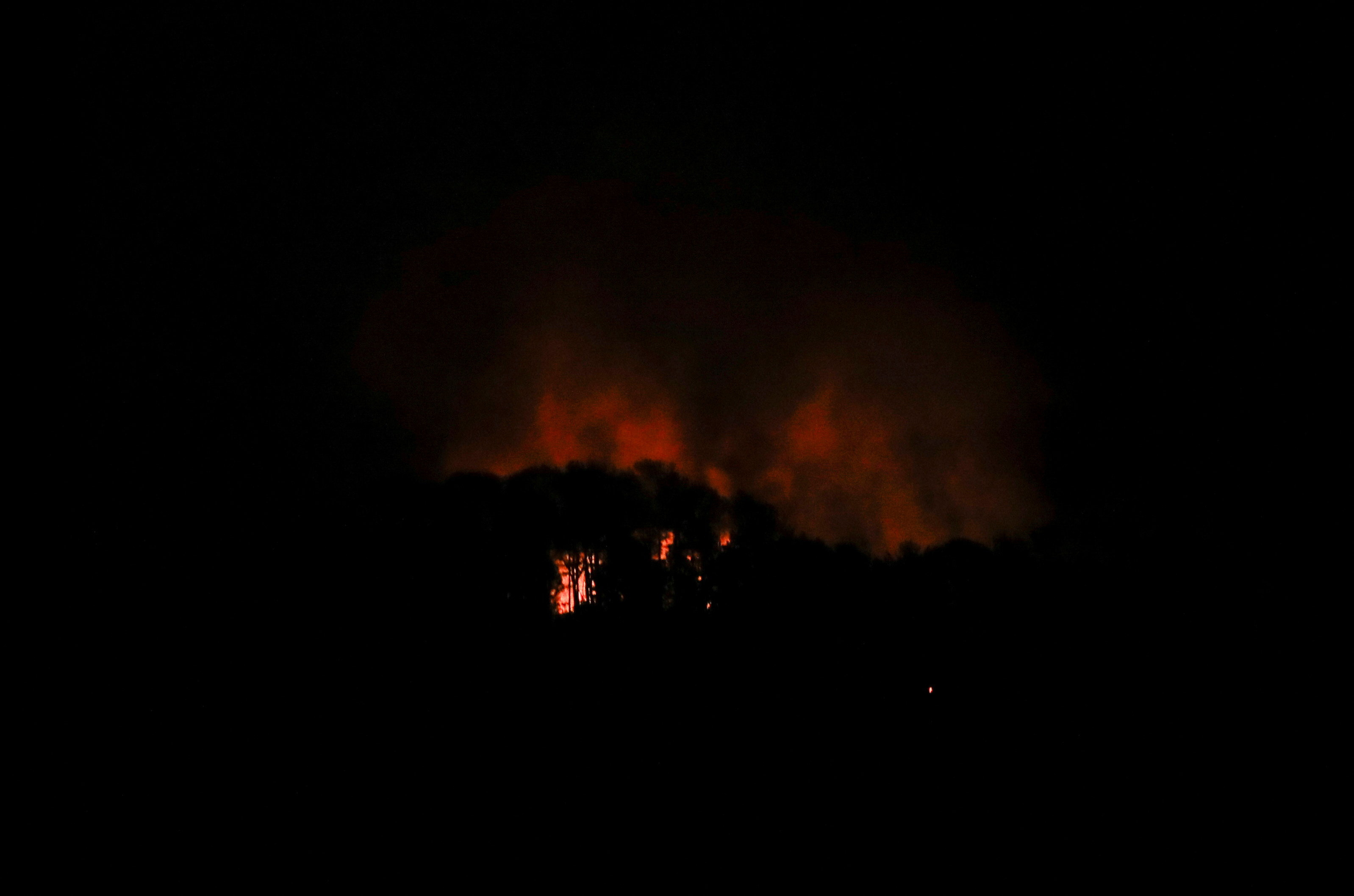 Explosions, loud noises heard in Venezuelan capital