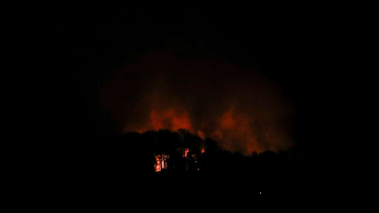 Explosions, loud noises heard in Venezuelan capital