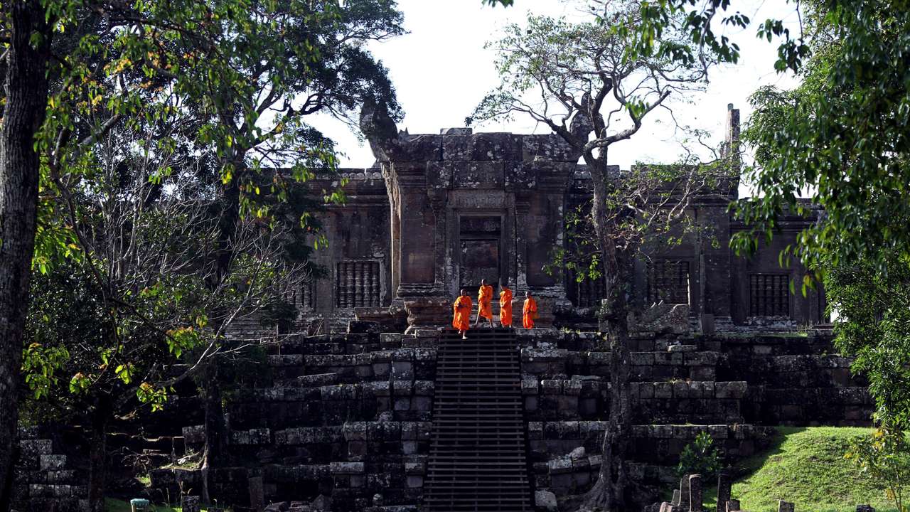 FILE PHOTO: Buddhist monks visit the Preah Vihear temple on the border between Thailand and Cambodia