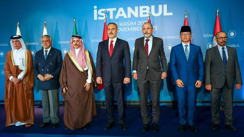 Turkey hosts ministerial meeting on Gaza, in Istanbul