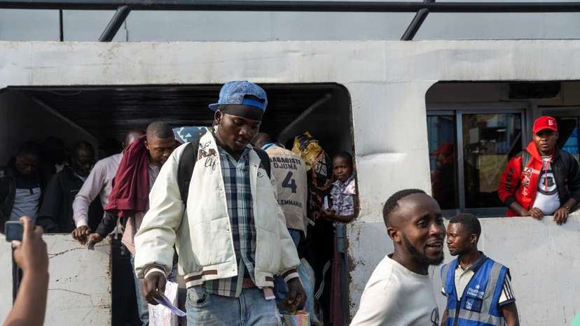 Boat transport resumes as ports re-open in Goma and Bukavu
