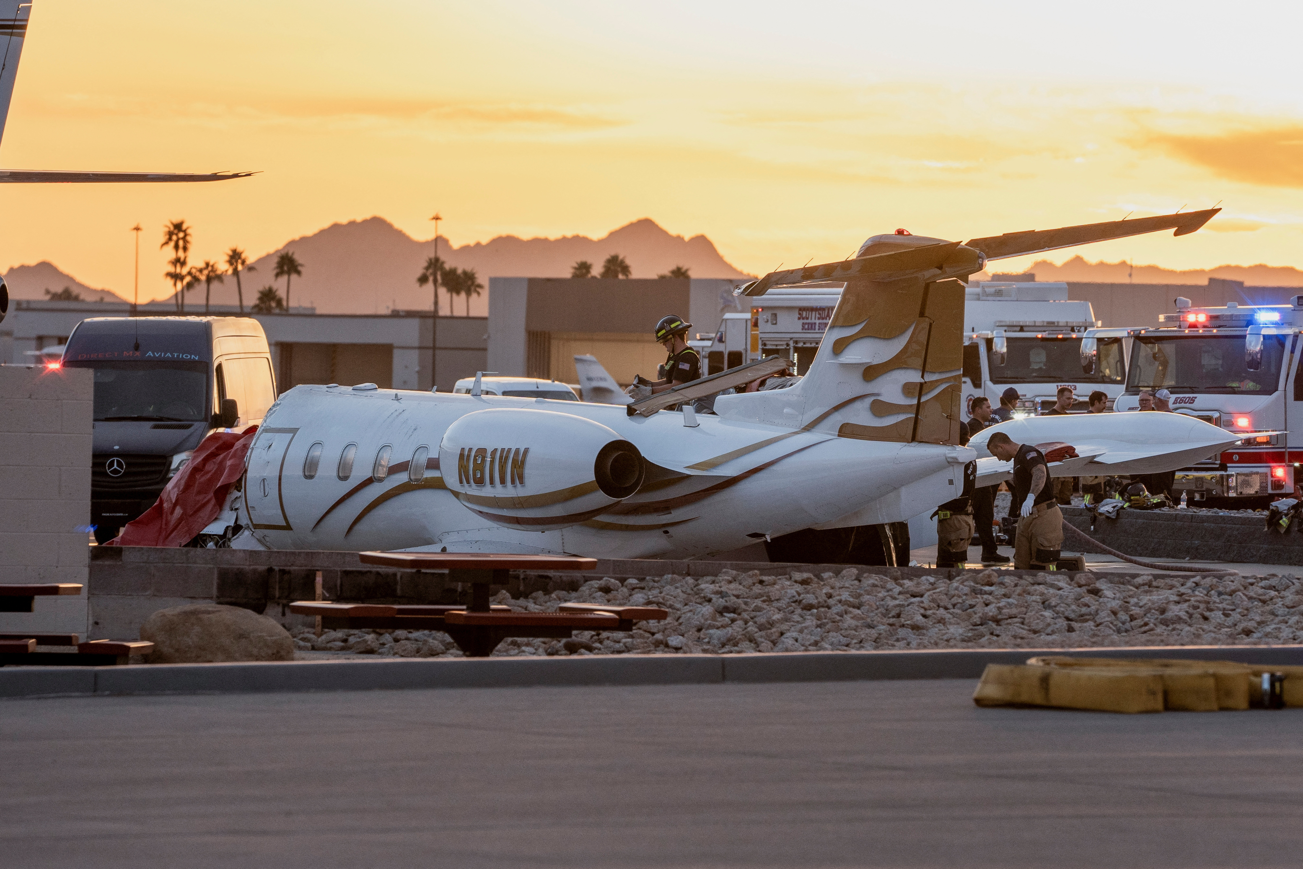 Jets collide at Scottsdale airport