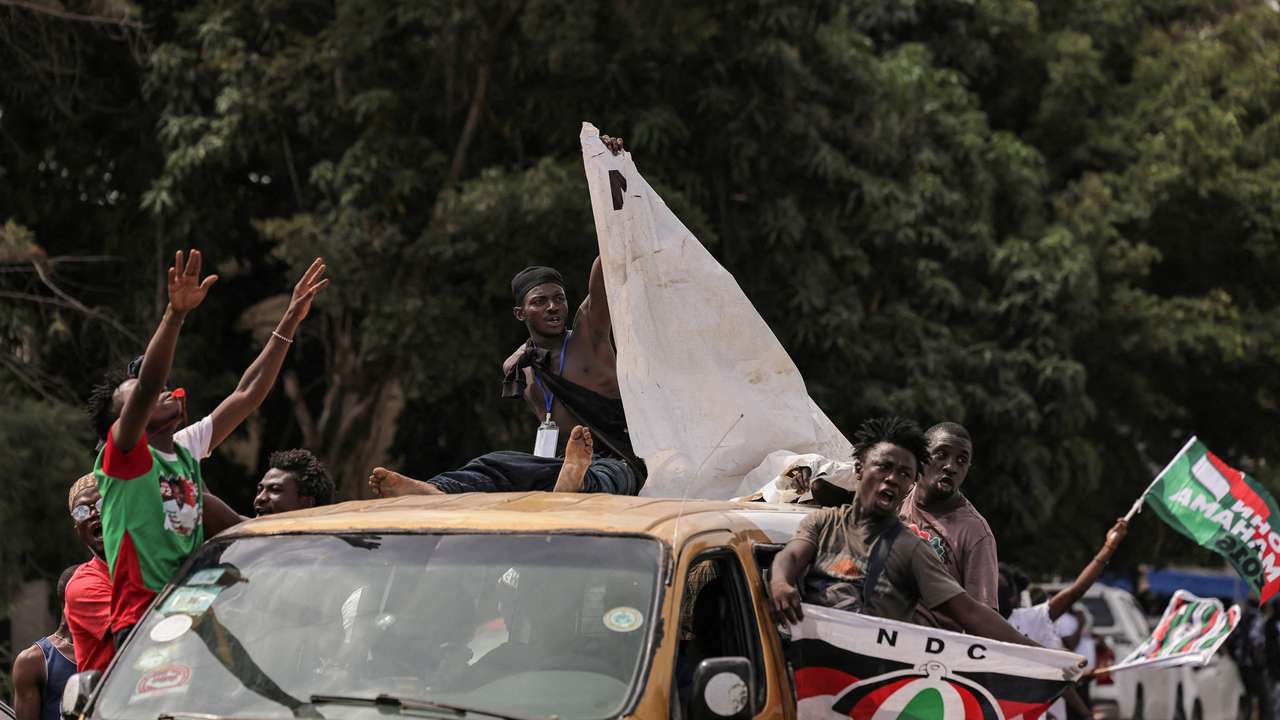 Ghana's former President Mahama wins election