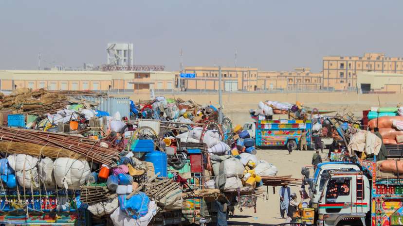 Pakistan closes border with Afghanistan following exchanges of fire, in Chaman