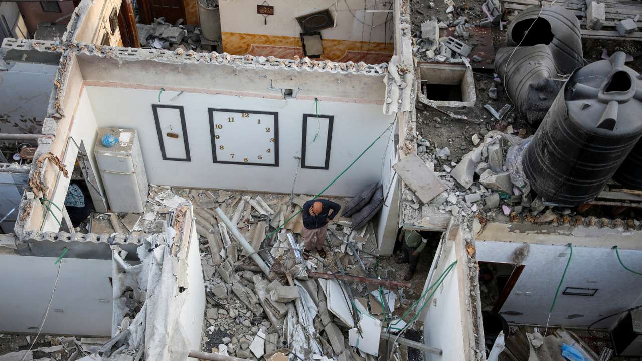 Aftermath of an Israeli strike on a house in Rafah