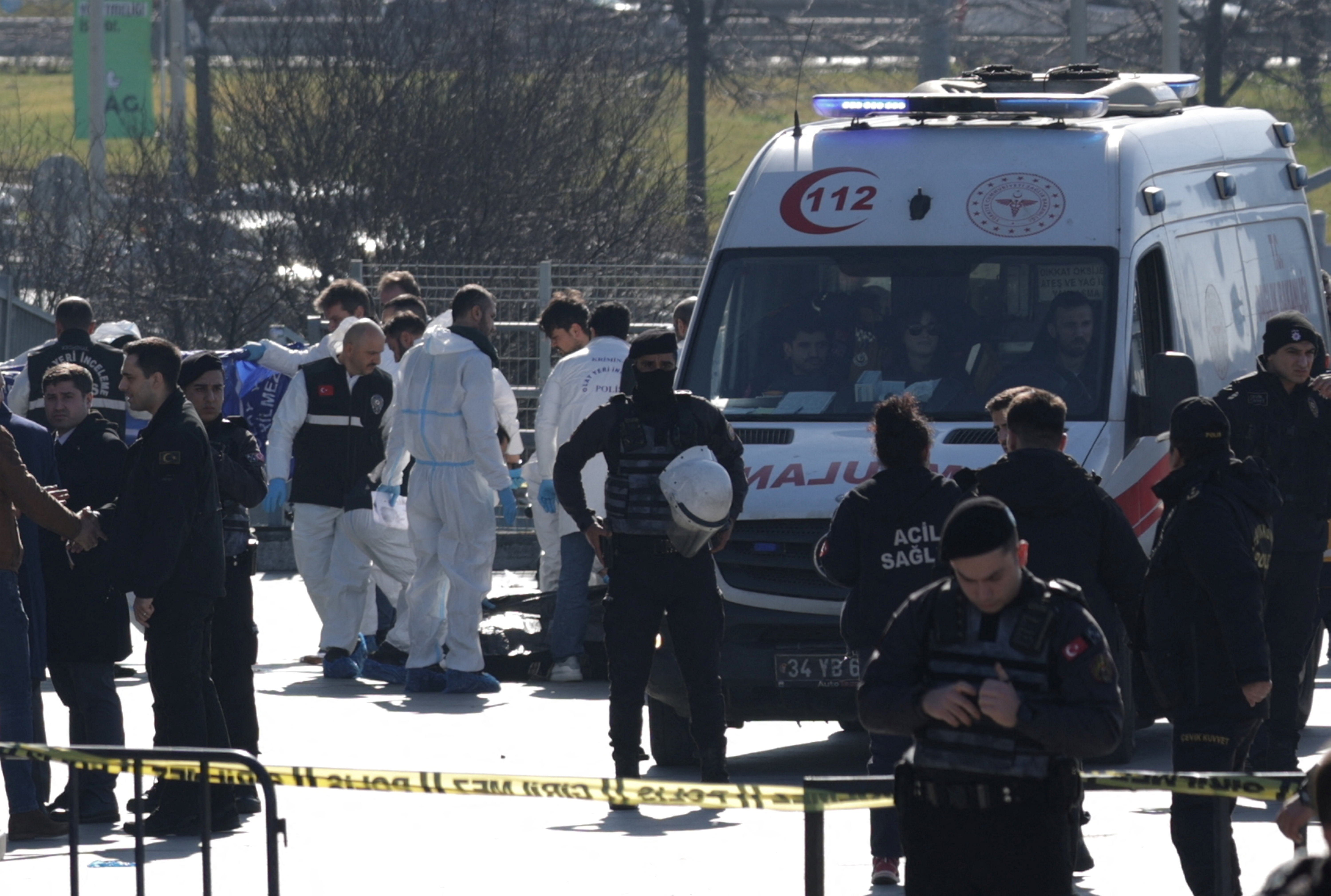 Shooting in front of Istanbul courthouse