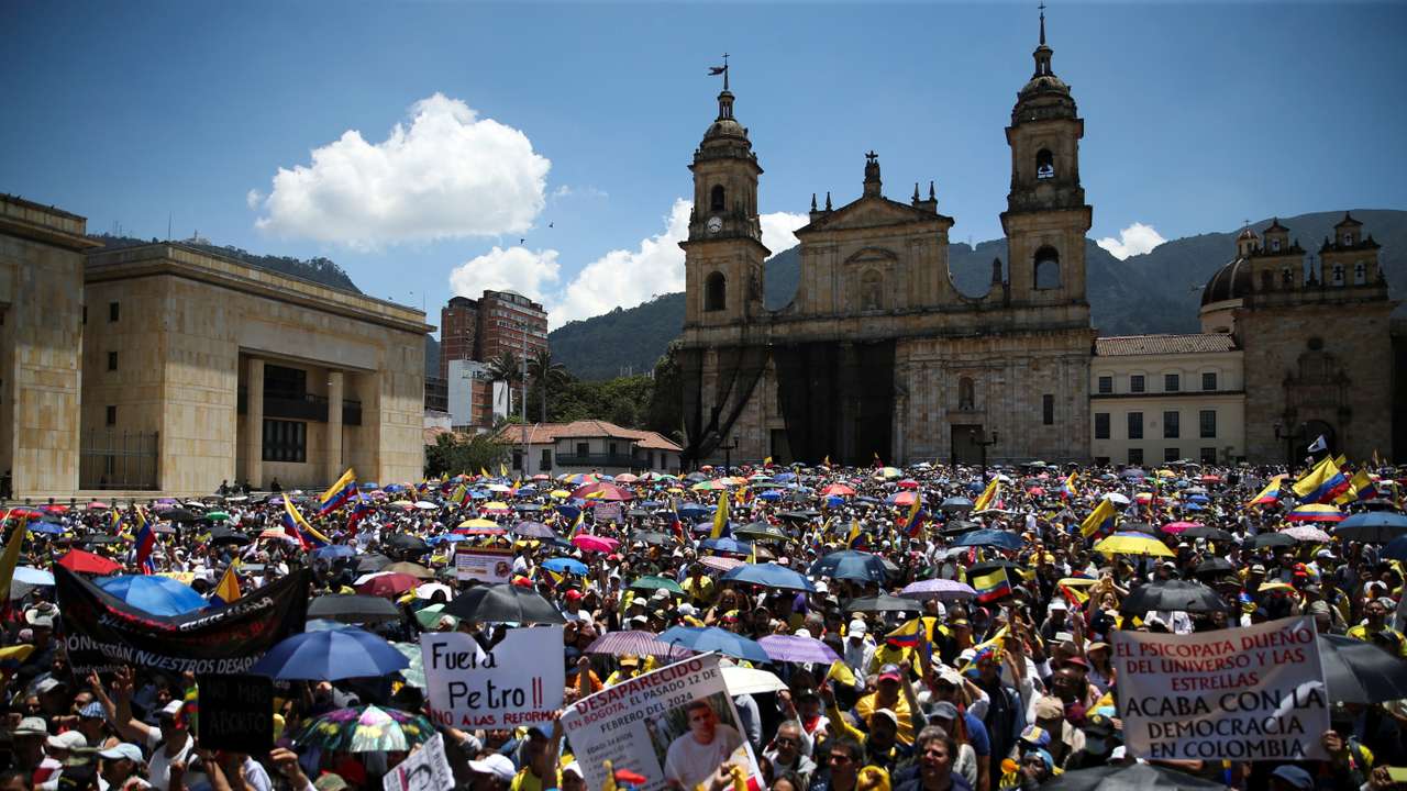 Protest against Colombian President Gustavo Petro's reforms, in Bogota