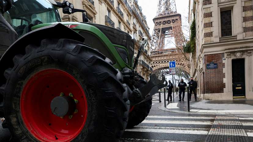 FILE PHOTO: Protest against the government's handling of the EU-Mercosur free trade agreement and the handling of the lumpy skin disease outbreak, in Paris