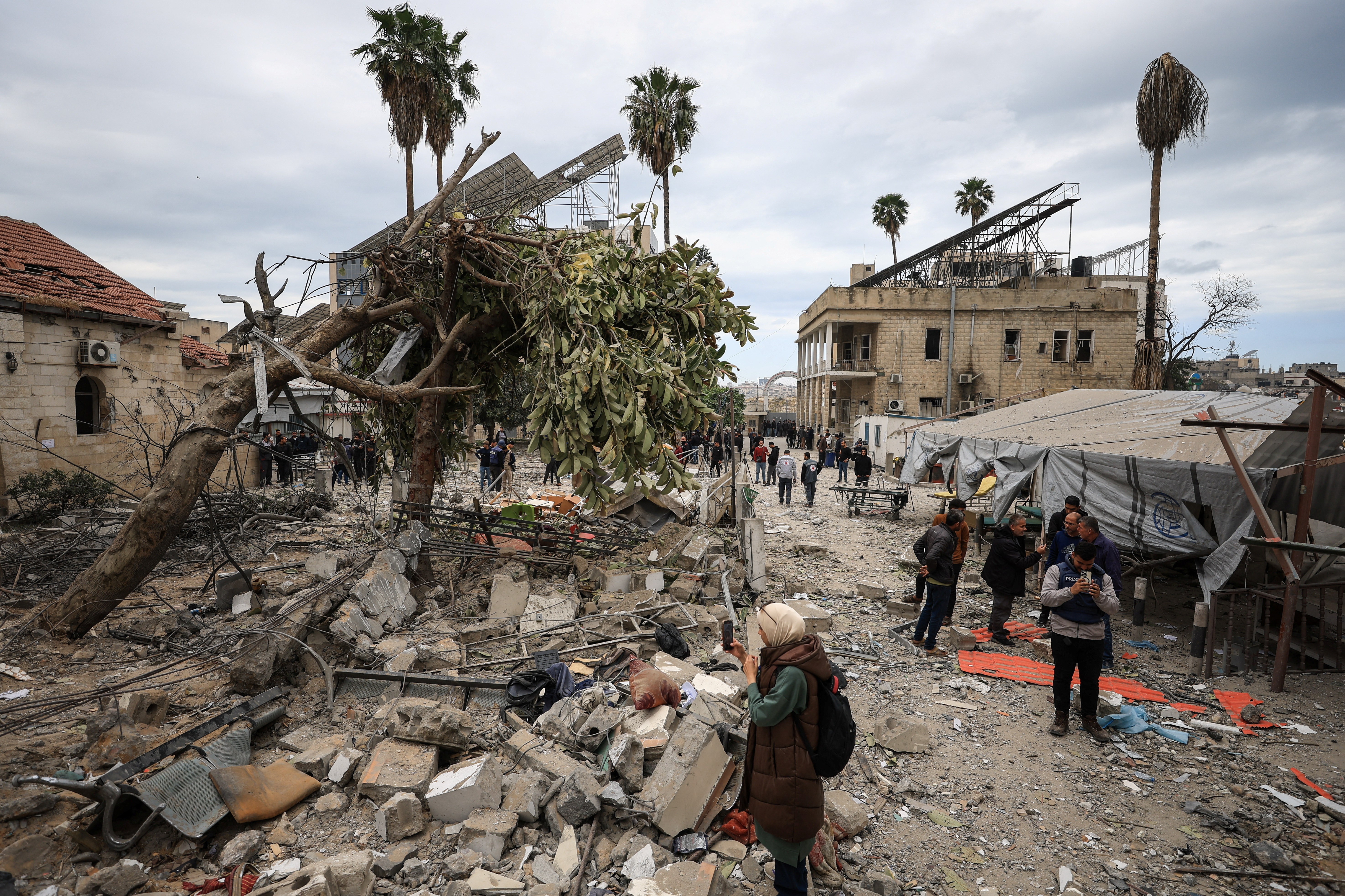 Israeli missiles strike Gaza hospital, in Gaza City