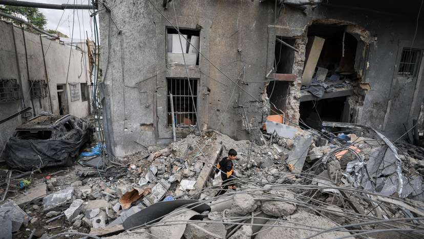 Israeli missiles strike Gaza hospital, in Gaza City