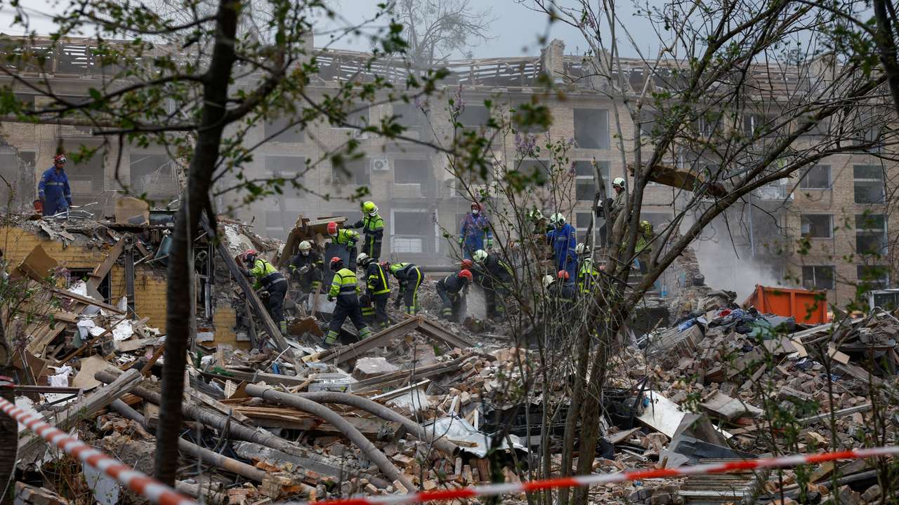Aftermath of a Russian missile attack in Kyiv