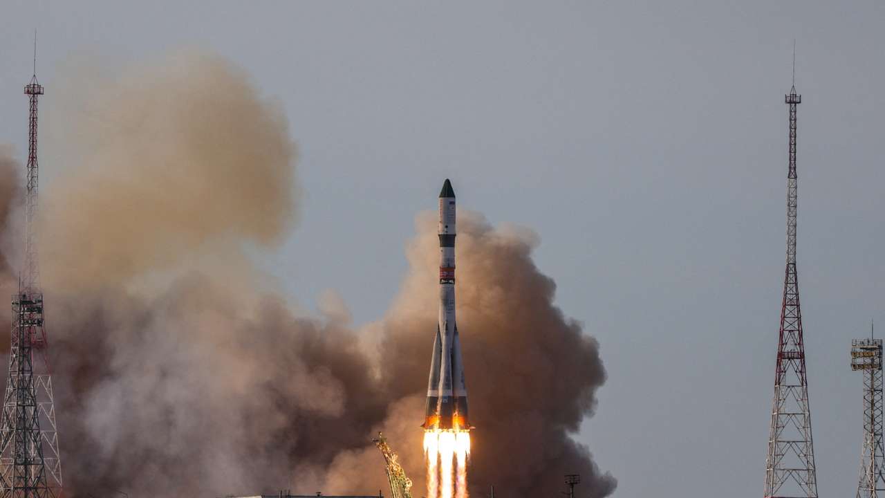 Progress cargo spacecraft launches to ISS from Baikonur Cosmodrome