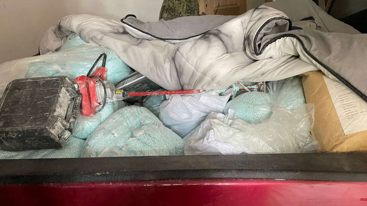 Mexican authorities seize fentanyl