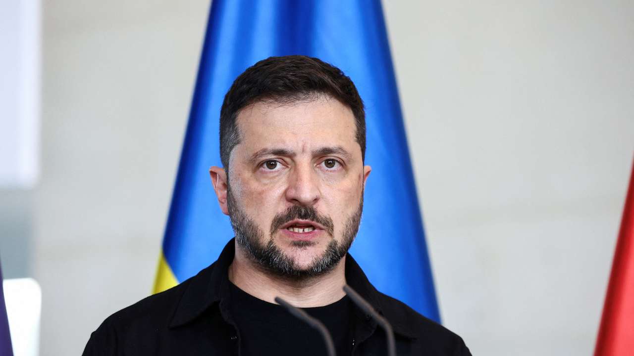German Chancellor Merz and Ukrainian President Volodymyr Zelenskiy attend a press conference, in Berlin