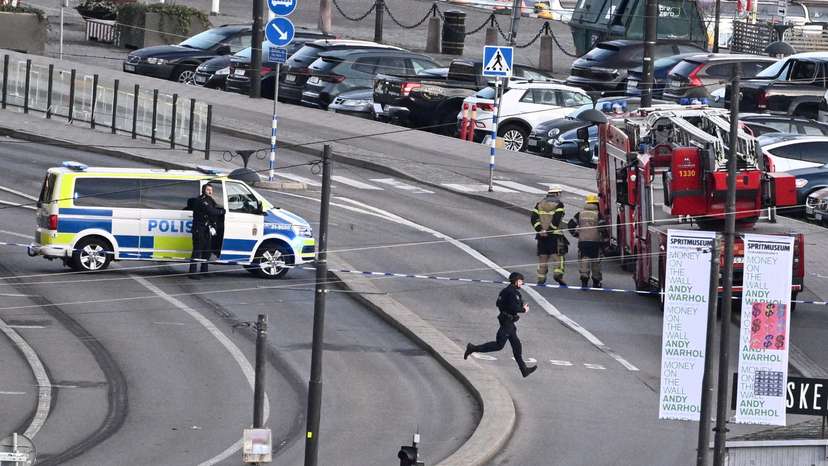 FILE PHOTO: Police bomb squad on site in the Old Town in Stockholm