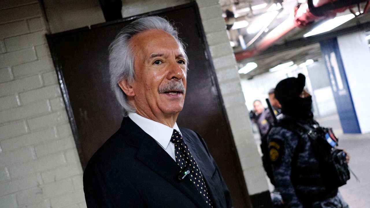 FILE PHOTO: Imprisoned journalist Jose Ruben Zamora attends his court hearing, in Guatemala City