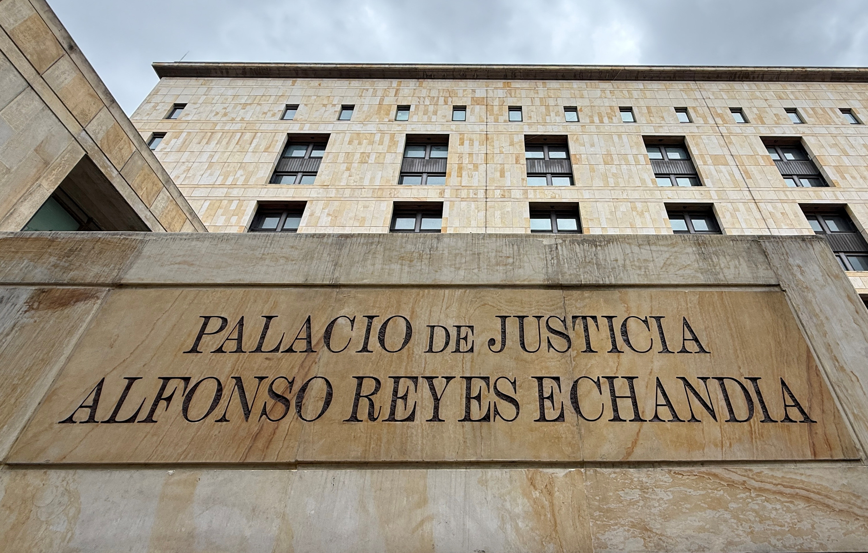 Colombians commemorate four decades since the M-19 guerrilla group stormed the Palace of Justice in Bogota