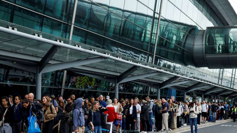 Dublin Airport's Terminal 2 evacuated as a "safety precaution\