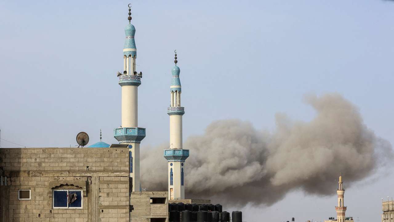 Smoke rises following an Israeli strike, amid the ongoing conflict between Israel and the Palestinian Islamist group Hamas, in Rafah, in the southern Gaza Strip