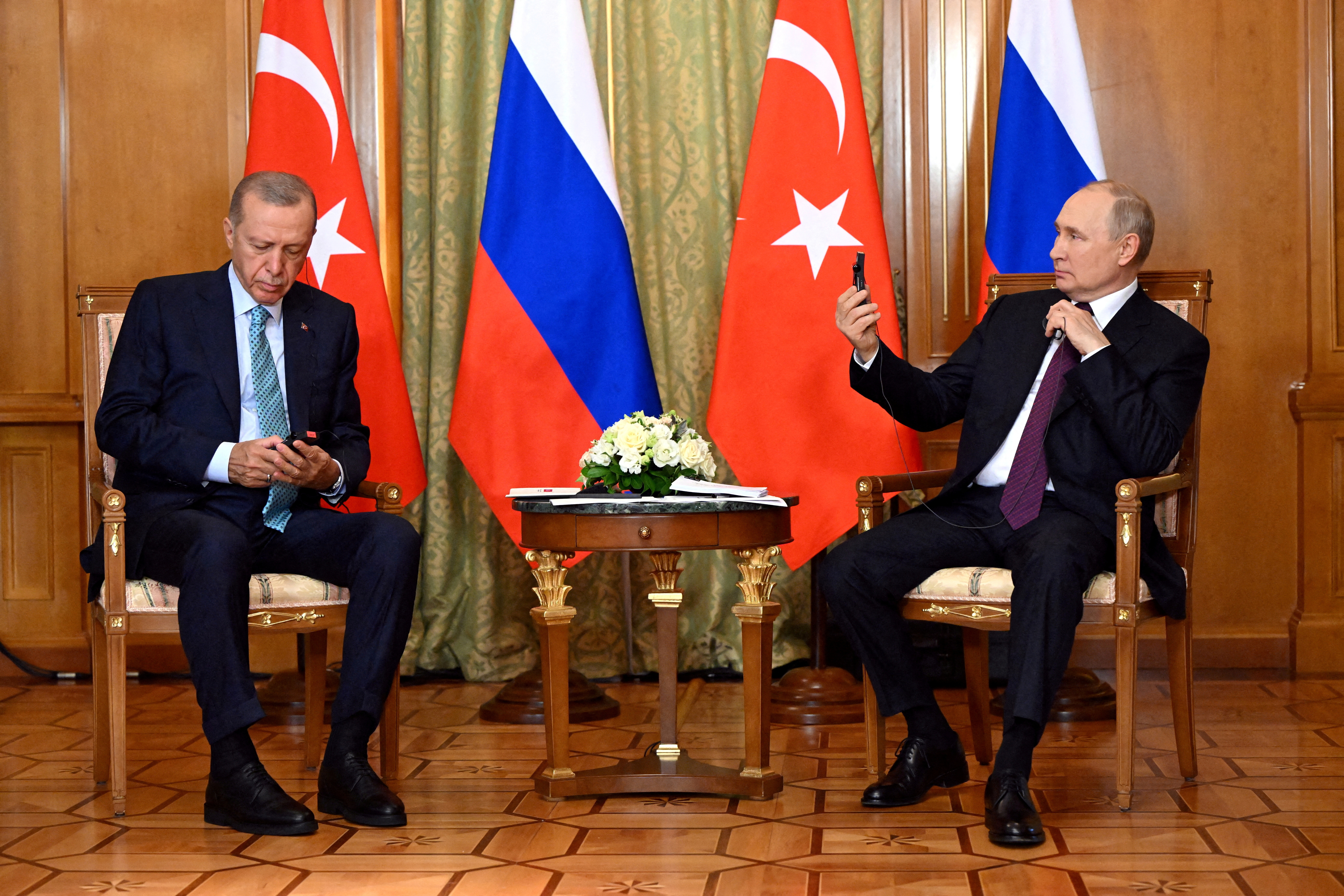 FILE PHOTO: Russian President Putin and Turkish President Erdogan meet in Sochi