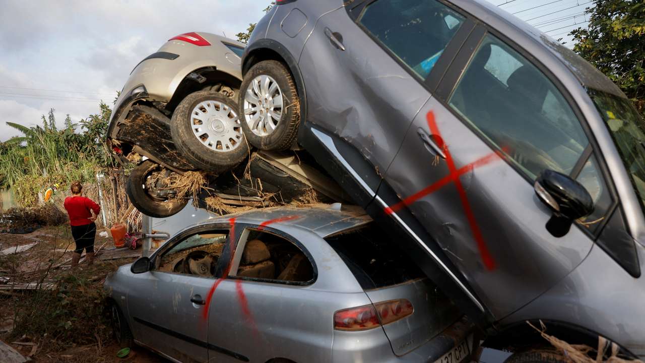 Search continues for missing people after severe flooding in Valencia