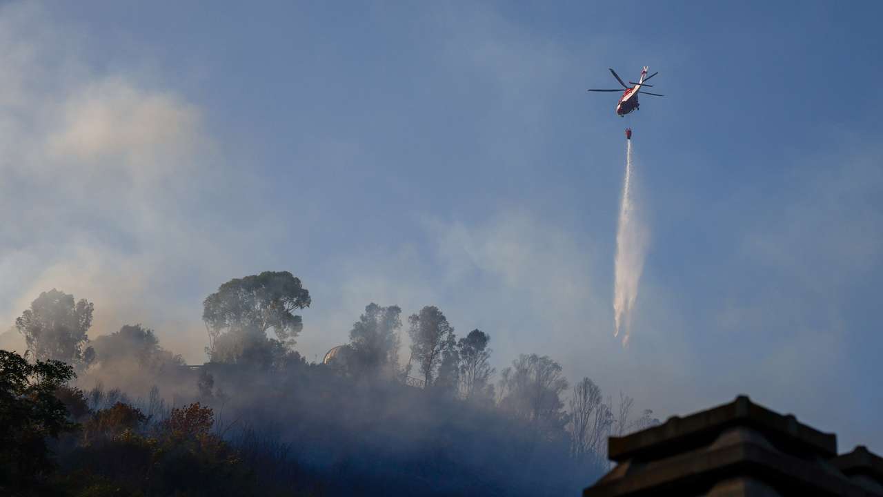 Large fire breaks out in Rome