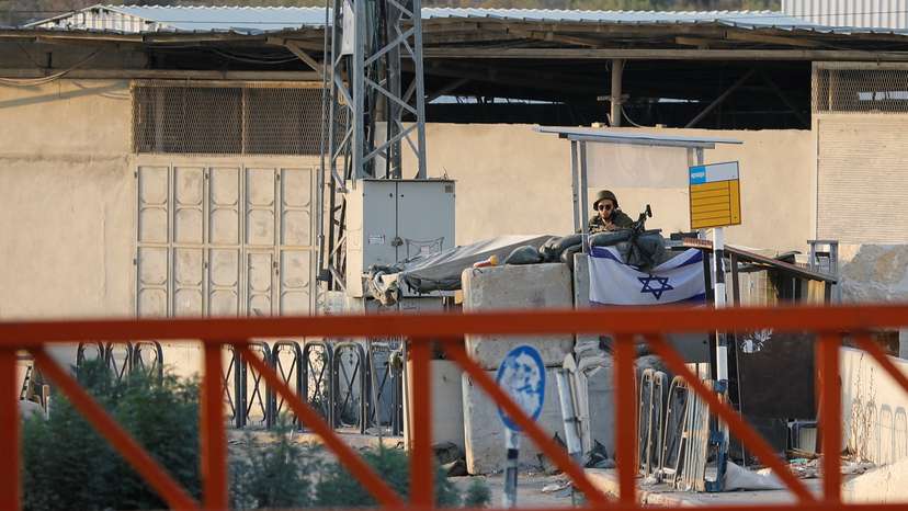 Palestinians clash with Israeli troops after settlers' attack in Deir Sharaf