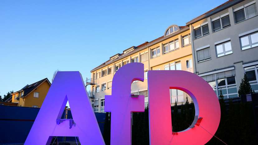 FILE PHOTO: General election in Germany