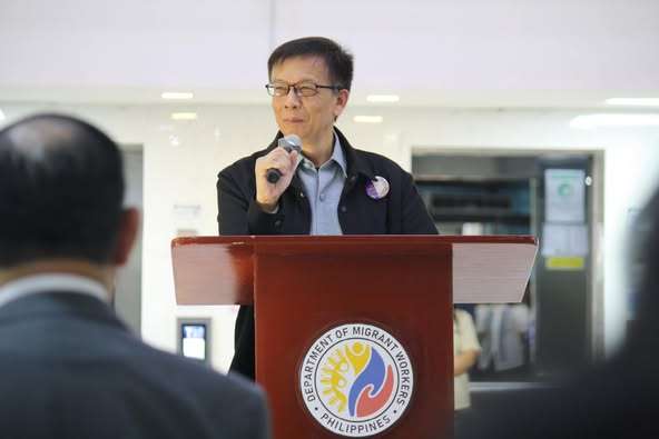 Hans Leo Cacdac, Secretary of the Philippine Department of Migrant Workers