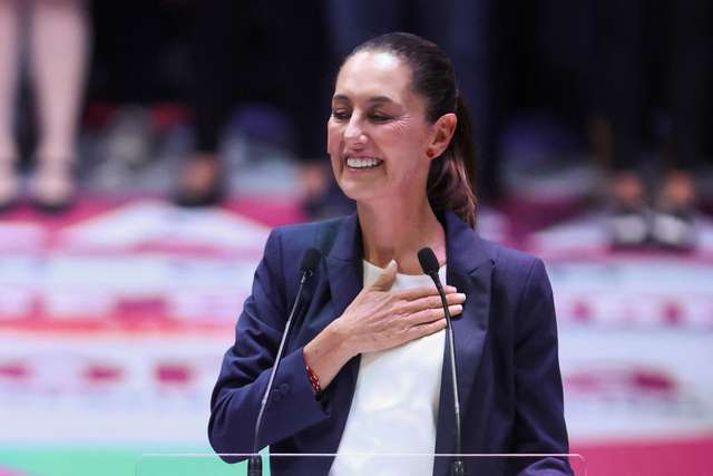 Celebration after Clara Brugada received the certificate of majority that accredits her as mayor-elect, in Mexico City