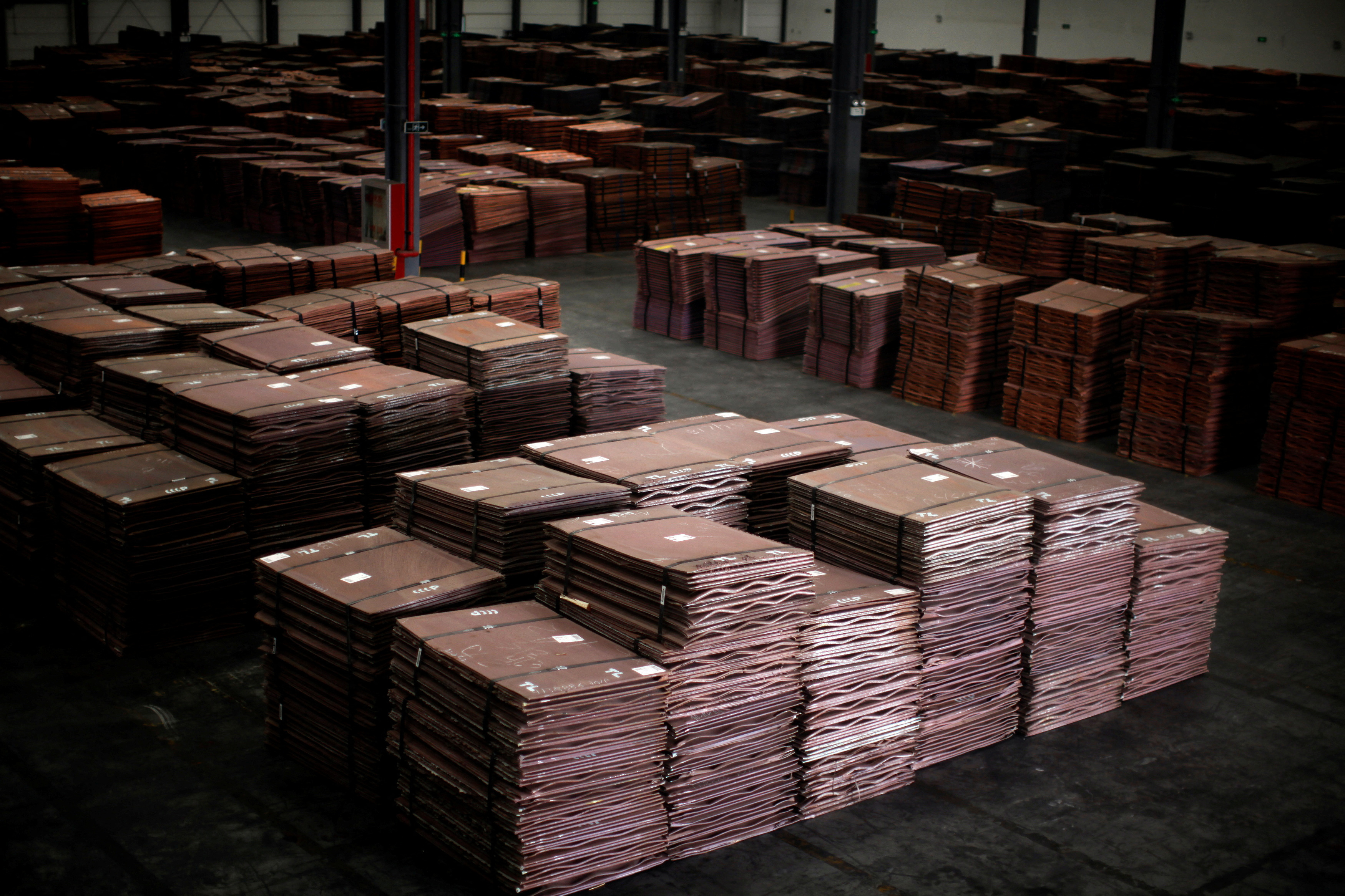 FILE PHOTO: USA-TARIFFS/COPPER-PRICES