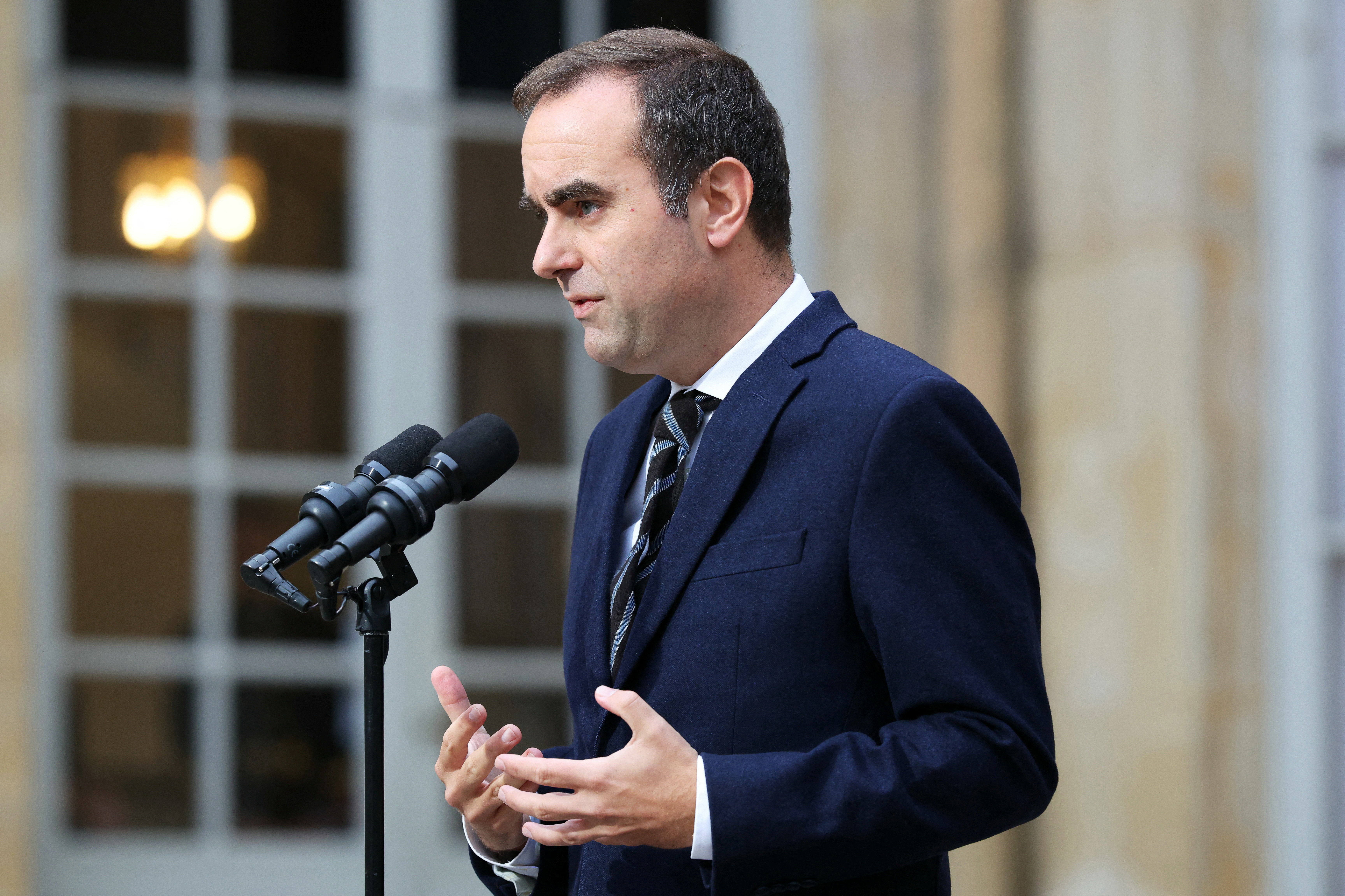 French PM Lecornu meets French political parties in Paris