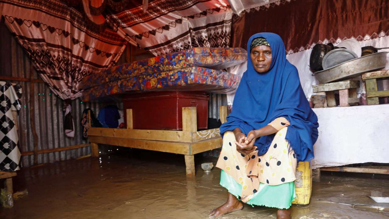 Somalia floods kill 10, displace more than 113,000 a year after drought