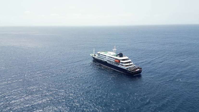 Cape Verde blocks cruise ship over hantavirus