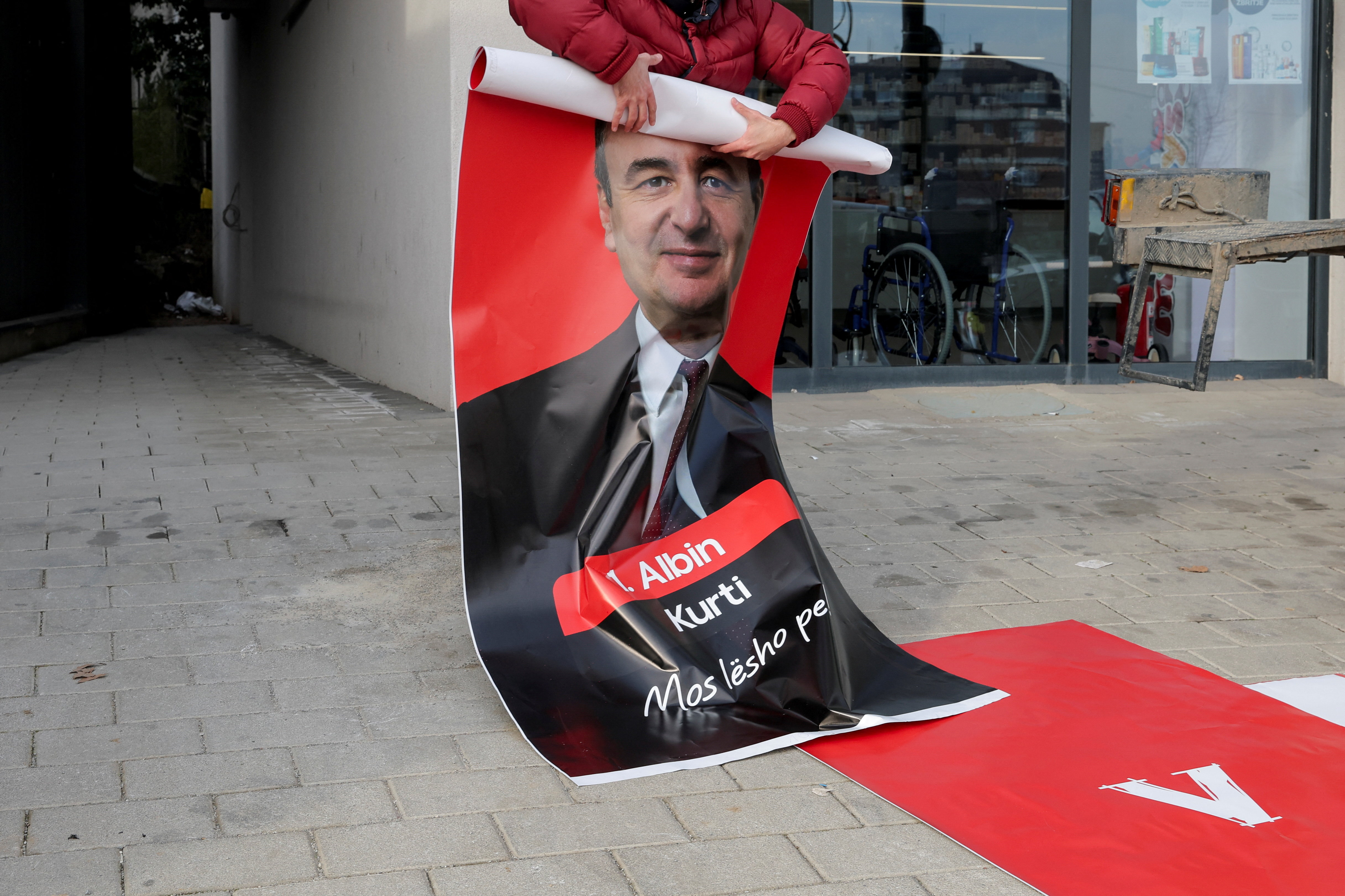 Kosovo to hold a snap parliamentary election