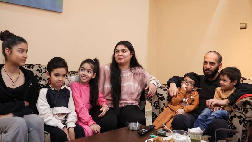 Syrians who fled war reluctant to return after Assad falls