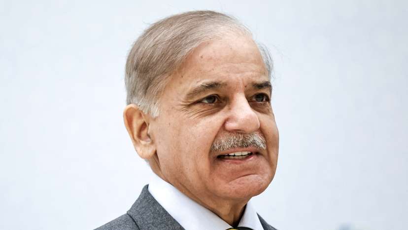 Pakistani Prime Minister Shehbaz Sharif attends international forum in Ashgabat