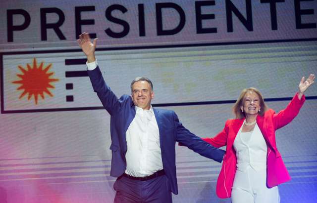 Presidential election run-off between centre-left candidate Orsi and ruling conservative coalition candidate Delgado, in Uruguay