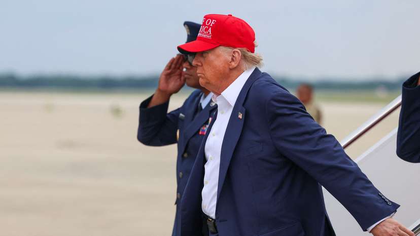 U.S. President Trump returns after visiting Florida