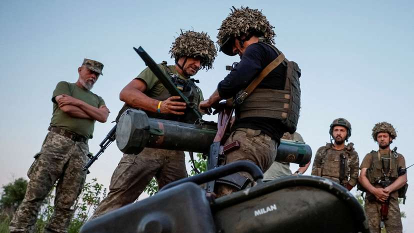 FILE PHOTO: Ukrainian service members attend military drills near a frontline in Donetsk region
