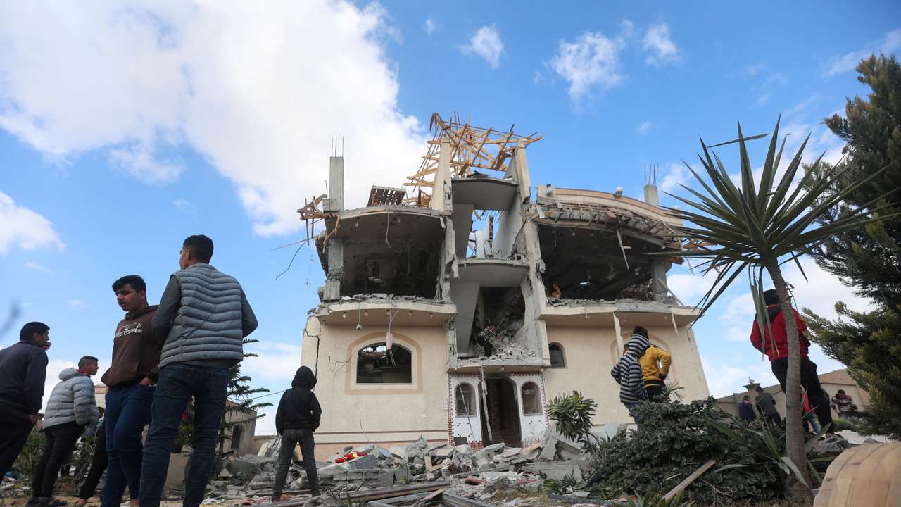 Aftermath of an Israeli strike in Khan Younis