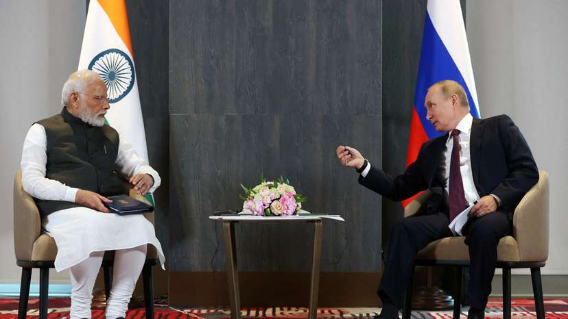 Russian President Putin and Indian Prime Minister Modi meet in Samarkand