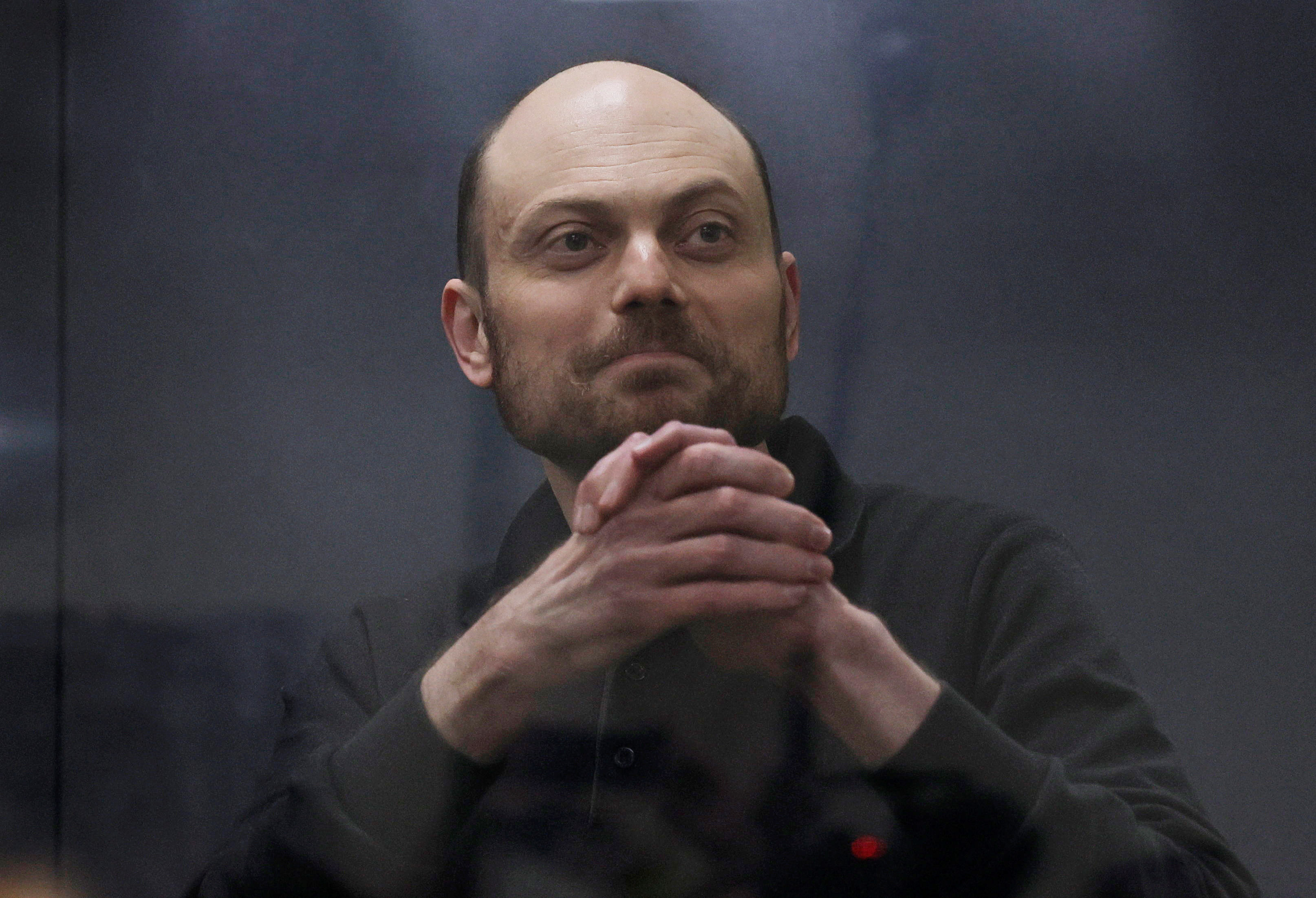 Russian opposition figure Vladimir Kara-Murza attends a court hearing in Moscow