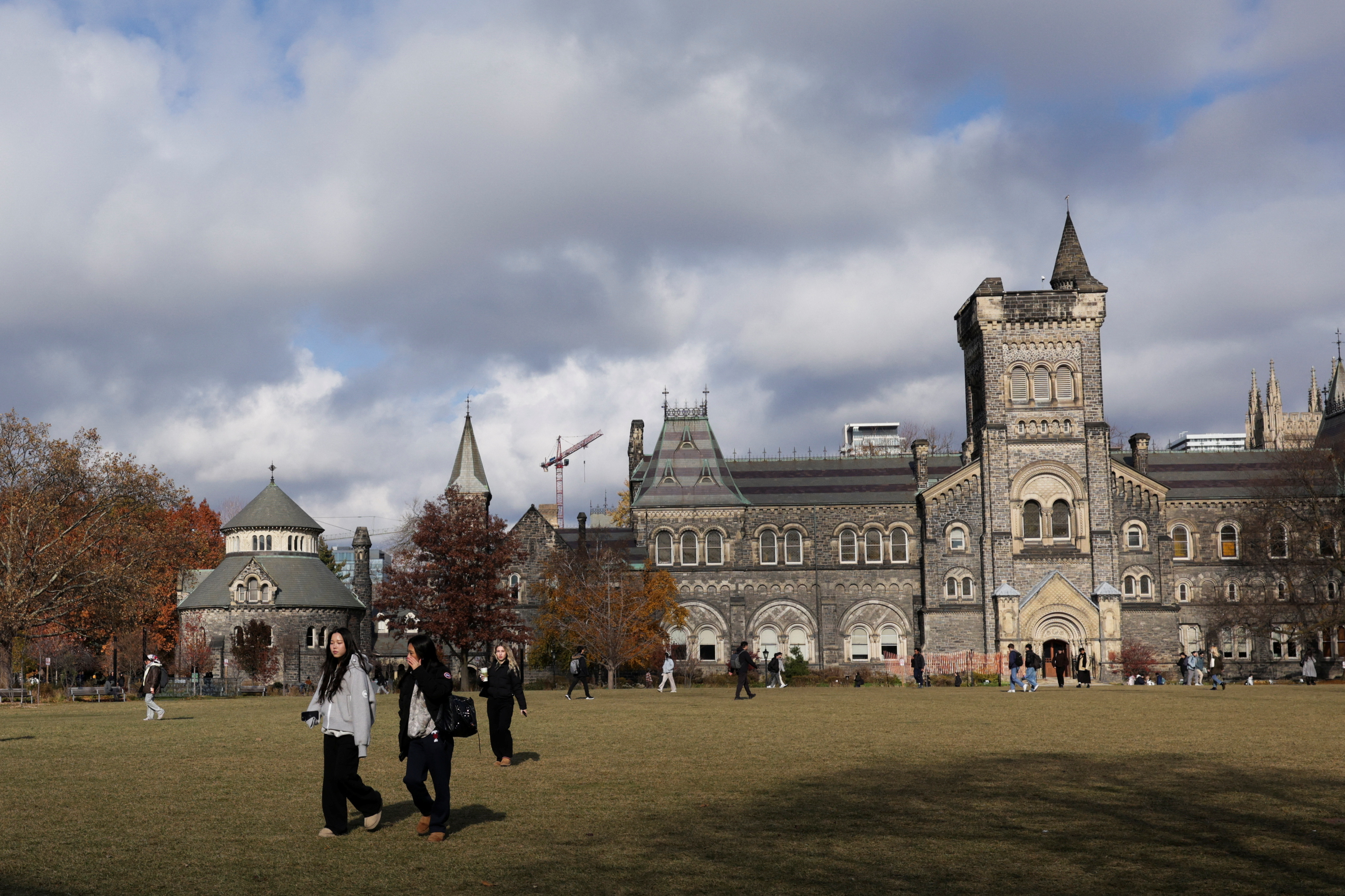 Canada aims to attract top US scholars with government funding boost